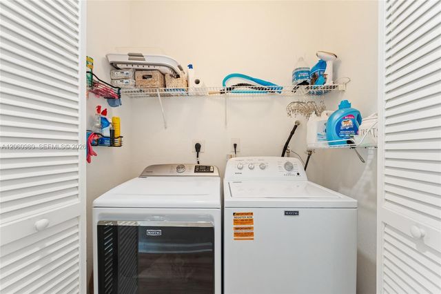 371 NE 32nd Terrace, Homestead, FL 33033