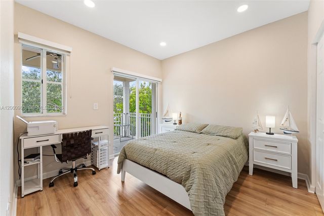371 NE 32nd Terrace, Homestead, FL 33033