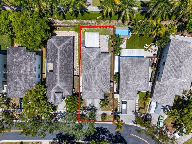 371 NE 32nd Terrace, Homestead, FL 33033