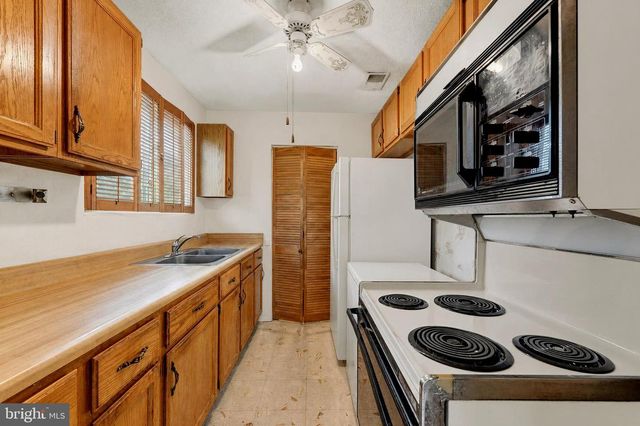 710 COTTER RD, Glen Burnie, MD 21060
