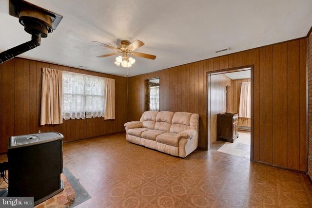 710 COTTER RD, Glen Burnie, MD 21060