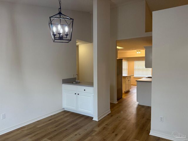 1667 Condor Dr, Cantonment, FL 32533