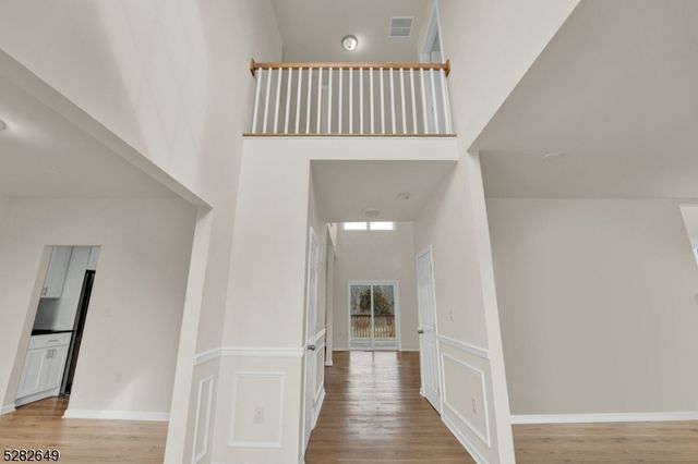 5 Anthony Ct, Hardyston Twp., NJ 07419