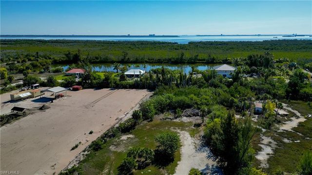 4122 Shellcrest RD, St. James City, FL 33956