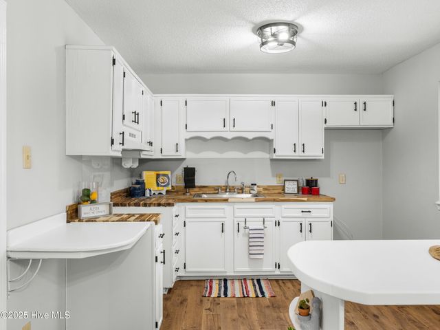 203 Devon Court, Jacksonville, NC 28546