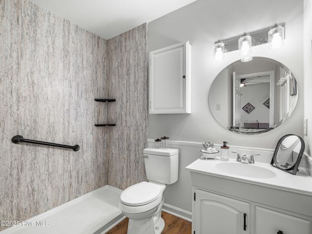 203 Devon Court, Jacksonville, NC 28546