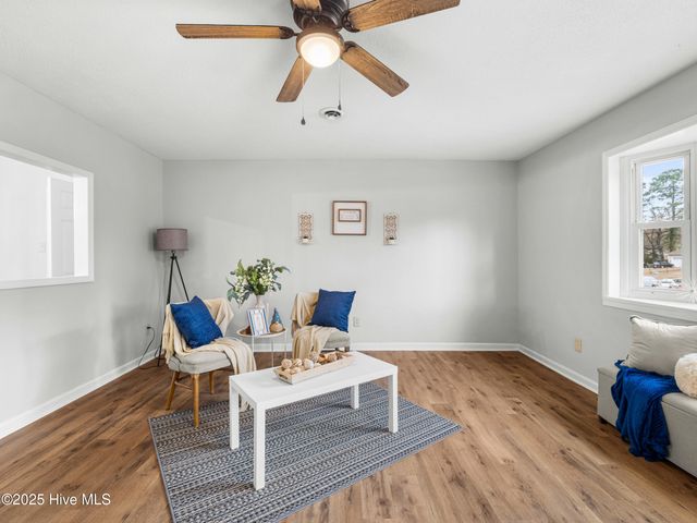 203 Devon Court, Jacksonville, NC 28546