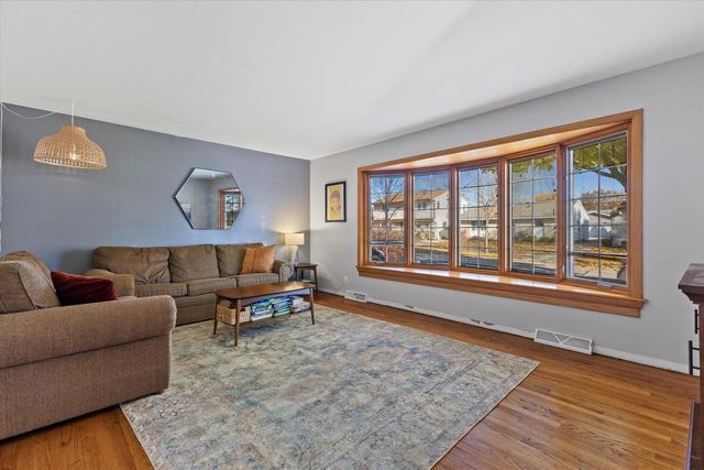 3585 S 94th STREET, Milwaukee, WI 53228