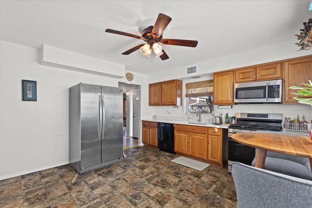 3585 S 94th STREET, Milwaukee, WI 53228