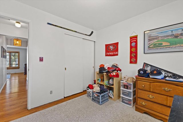 3585 S 94th STREET, Milwaukee, WI 53228