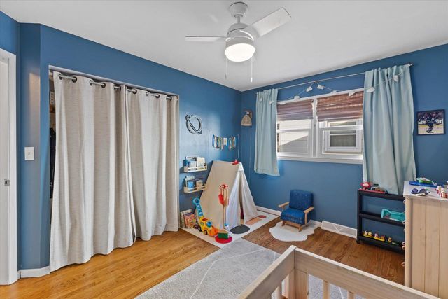 3585 S 94th STREET, Milwaukee, WI 53228