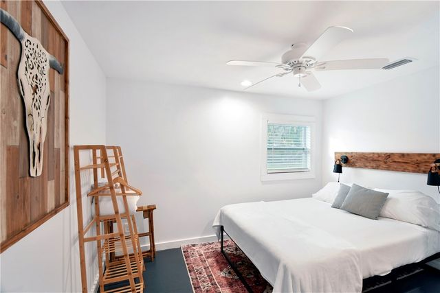 211 Trumbull Street, Darien, GA 31305