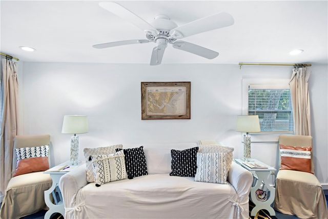 211 Trumbull Street, Darien, GA 31305