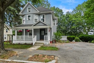 38 Circuit Avenue East, Worcester, MA 01603