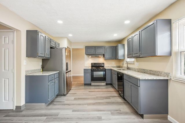 2117 E Kilbourne Avenue, Columbus, OH 43229