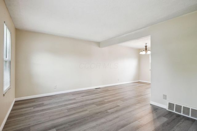 2117 E Kilbourne Avenue, Columbus, OH 43229