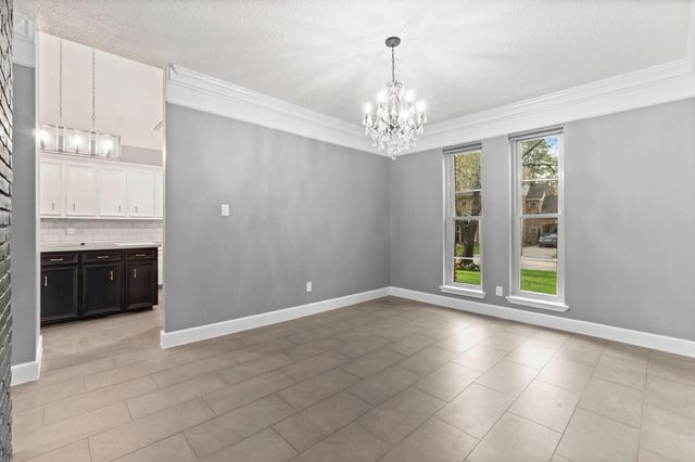 31 Tanager Trail, The Woodlands, TX 77381