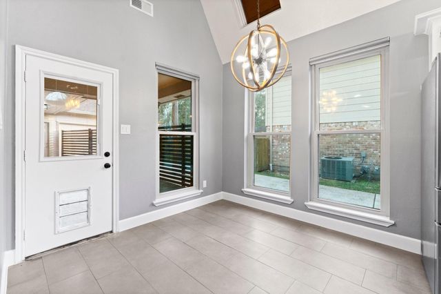 31 Tanager Trail, The Woodlands, TX 77381