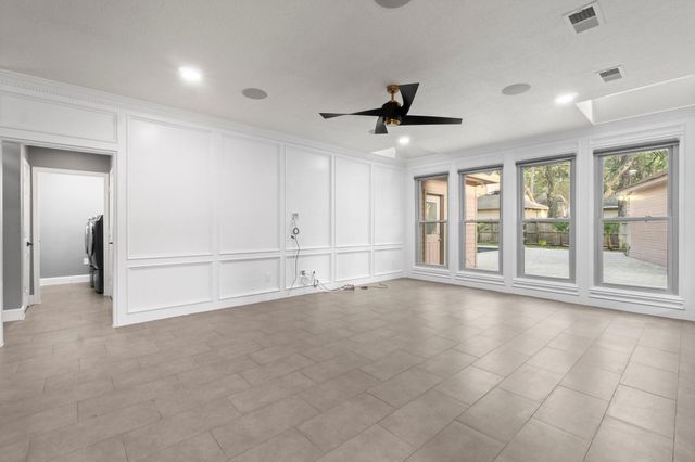 31 Tanager Trail, The Woodlands, TX 77381