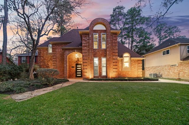 31 Tanager Trail, The Woodlands, TX 77381