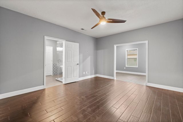 31 Tanager Trail, The Woodlands, TX 77381