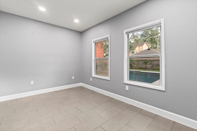 31 Tanager Trail, The Woodlands, TX 77381