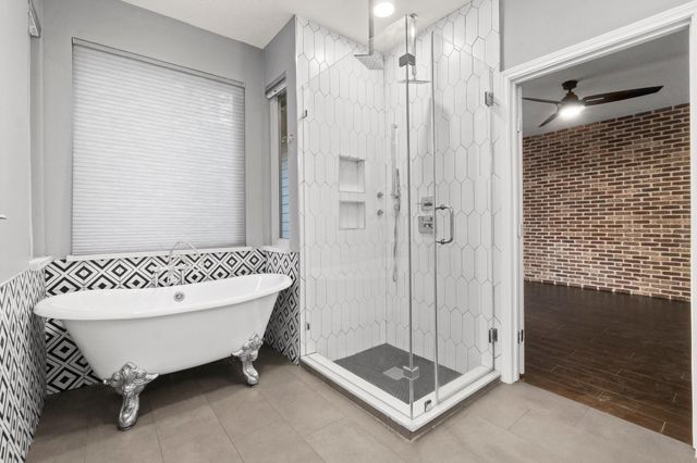 31 Tanager Trail, The Woodlands, TX 77381