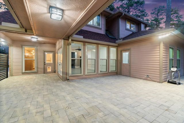 31 Tanager Trail, The Woodlands, TX 77381