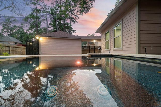 31 Tanager Trail, The Woodlands, TX 77381