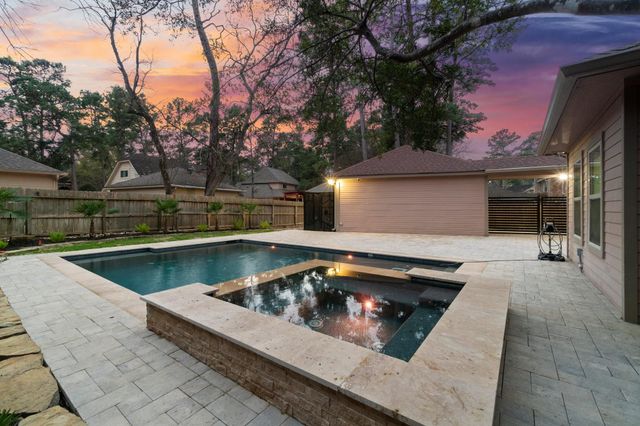 31 Tanager Trail, The Woodlands, TX 77381