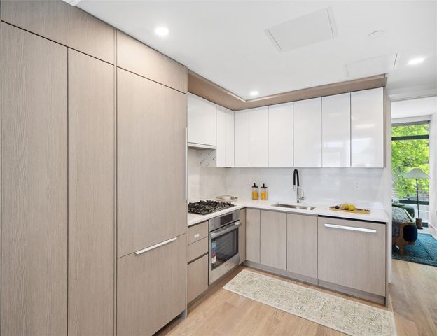 38-20 Parsons Boulevard 413, Flushing, NY 11354