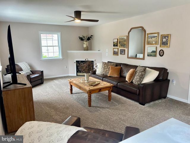 130 BITTERNUT RD BITTERNUT, Mount Wolf, PA 17347