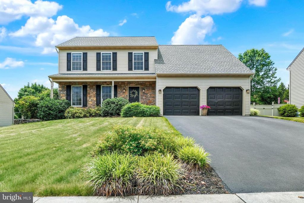 130 BITTERNUT RD BITTERNUT, Mount Wolf, PA 17347