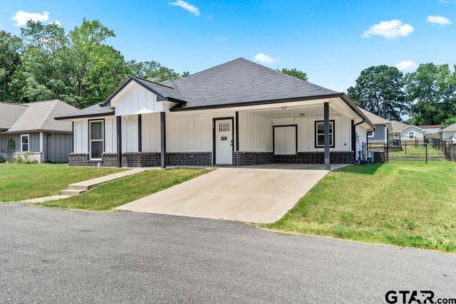 429 GARRETT CIR, Winona, TX 75792