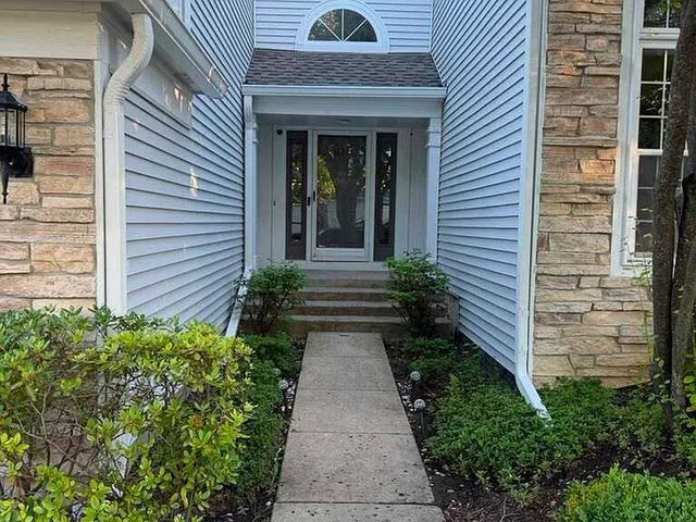 4791 AMBER Circle, Hoffman Estates, IL 60192