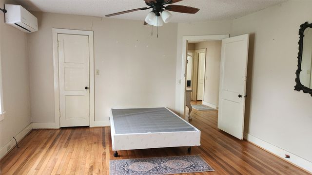205 N Hubbard, Omaha, TX 75571