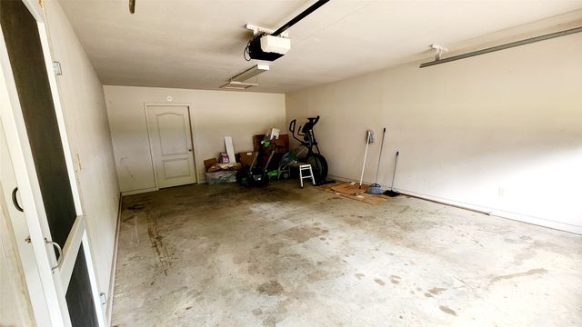 205 N Hubbard, Omaha, TX 75571