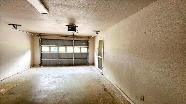 205 N Hubbard, Omaha, TX 75571