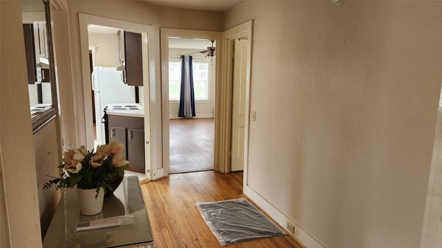 205 N Hubbard, Omaha, TX 75571