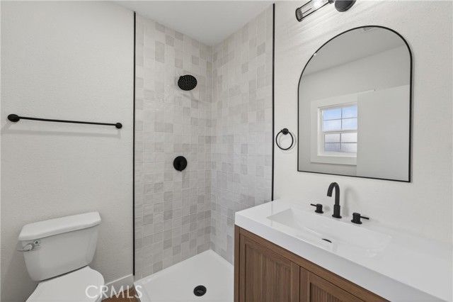 921 N Crane, Compton, CA 90221