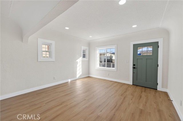 921 N Crane, Compton, CA 90221