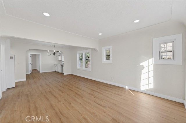 921 N Crane, Compton, CA 90221