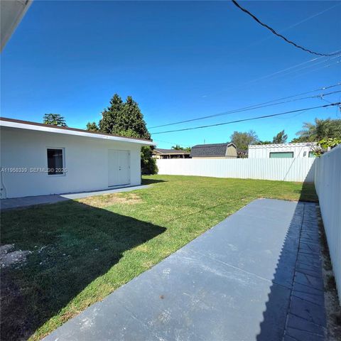 7555 SW 28th St Rd, Miami, FL 33155