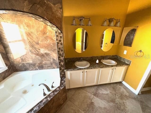 308 BIG SIOUX LANE, Kissimmee, FL 34759