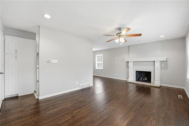 9701 Belmont Avenue, Kansas City, MO 64134