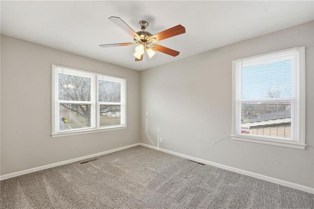 9701 Belmont Avenue, Kansas City, MO 64134