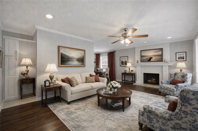 9701 Belmont Avenue, Kansas City, MO 64134