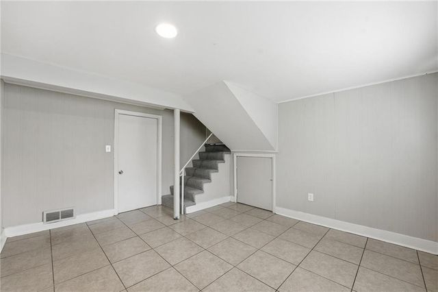 9701 Belmont Avenue, Kansas City, MO 64134