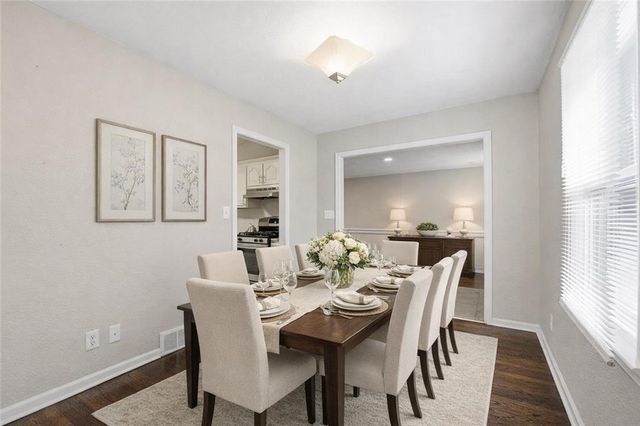 9701 Belmont Avenue, Kansas City, MO 64134