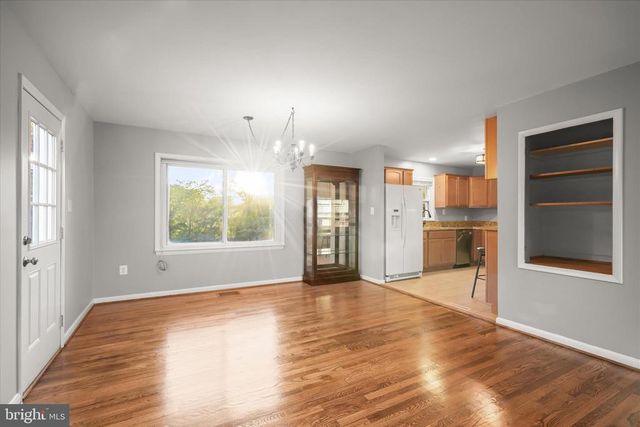 8056 GREENWICH RD, Catlett, VA 20119